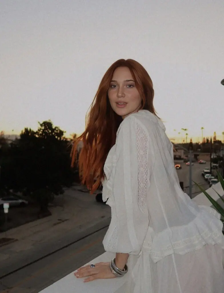 Marissa photo 4