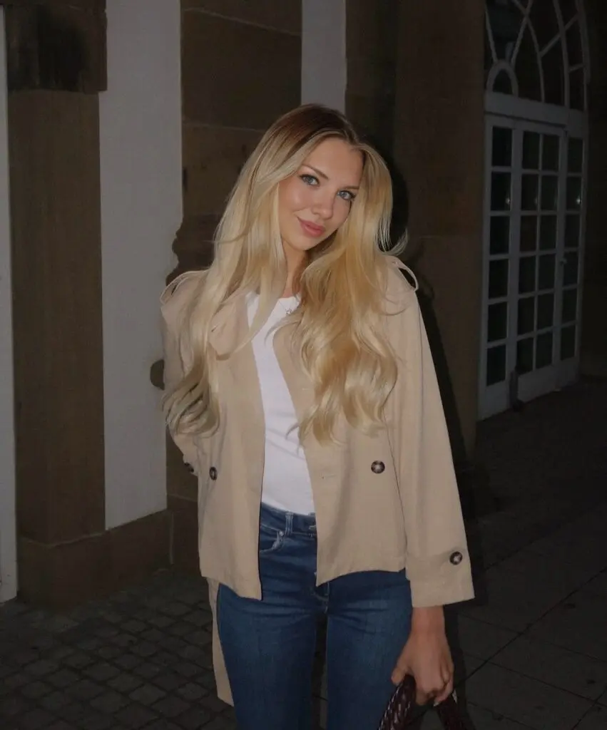 Abigail photo 2