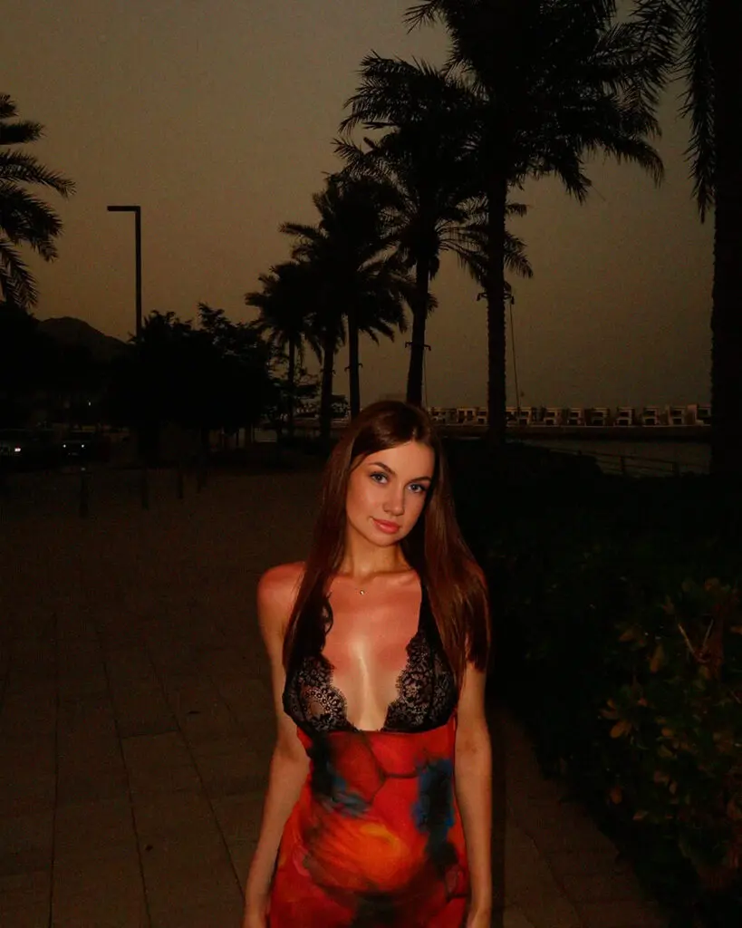 Alexandra photo 4