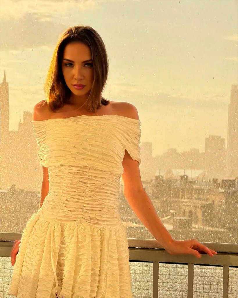 Anya photo 5