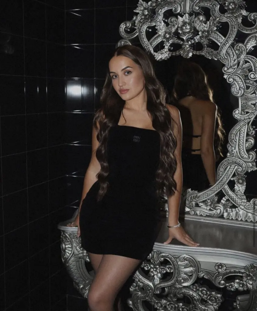 Eliana photo 2