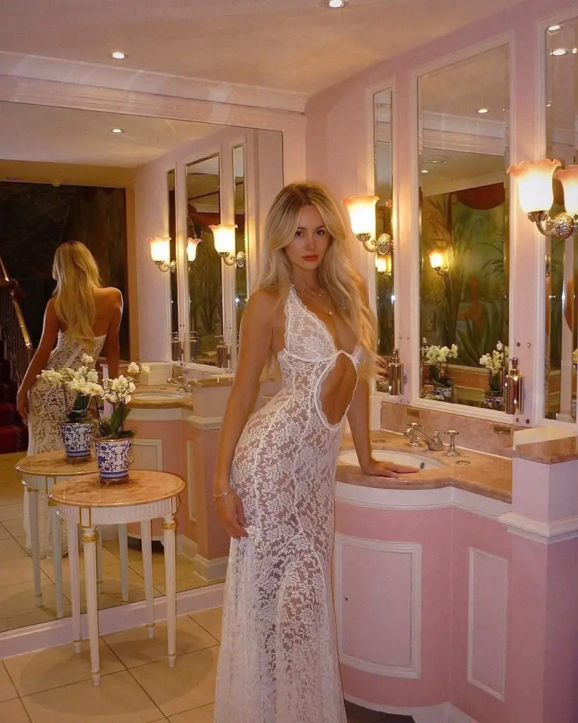 Ember photo 4