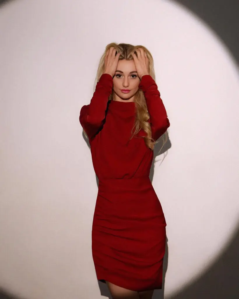 Harper photo 4