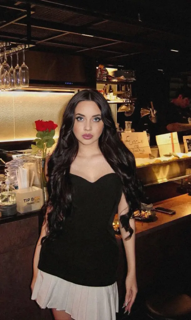 Kennedy escort in Dubai photo 1