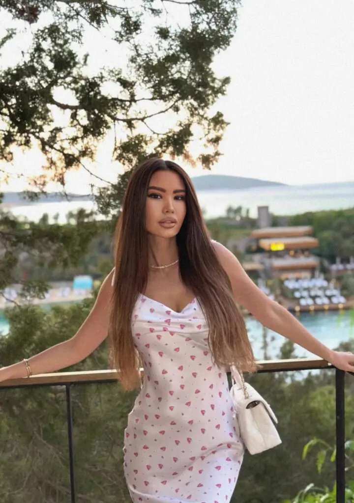 Kira escort in Dubai photo 1