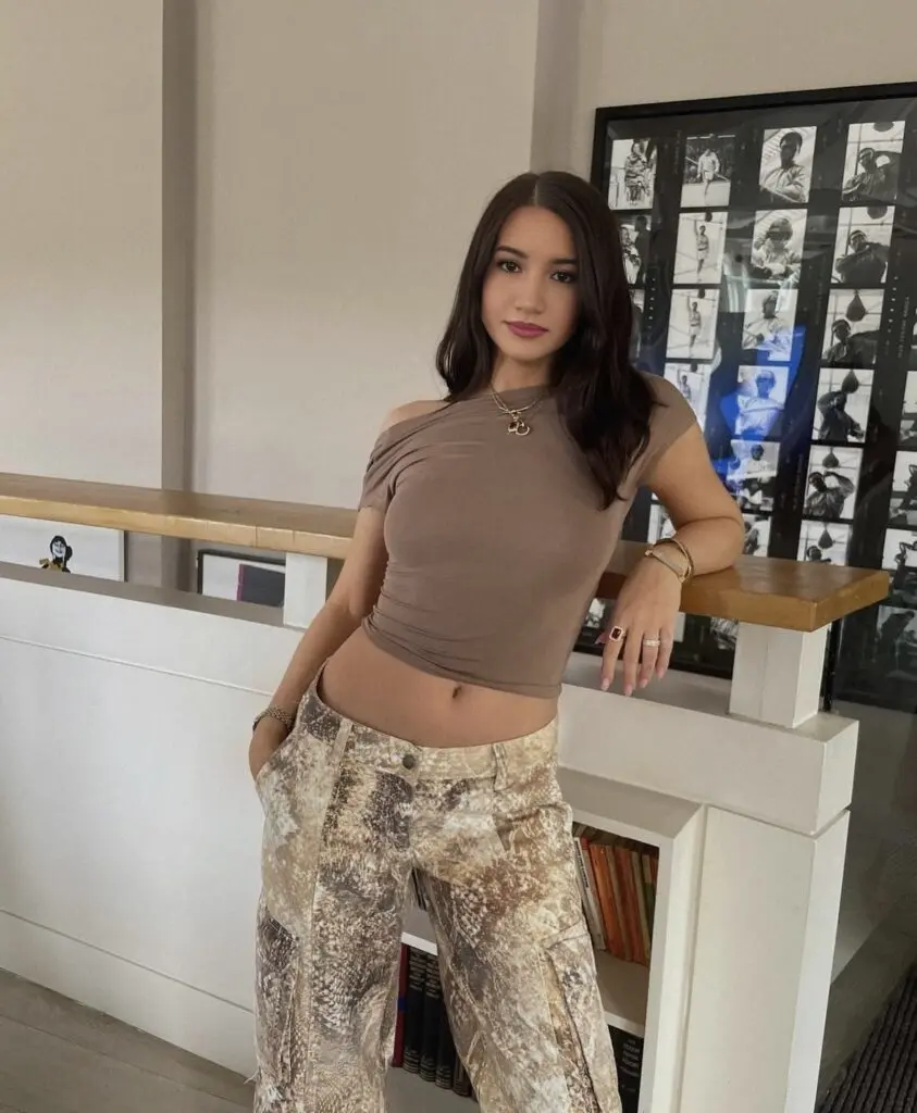Kira escort in Dubai