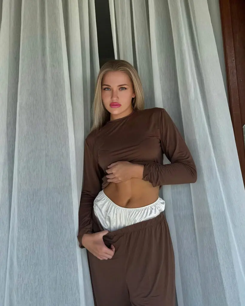 Nika escort in Dubai photo 1