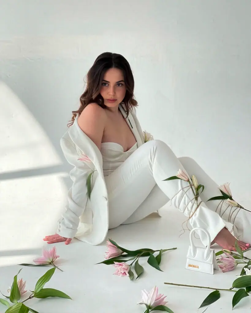 Penelope escort in Dubai photo 1