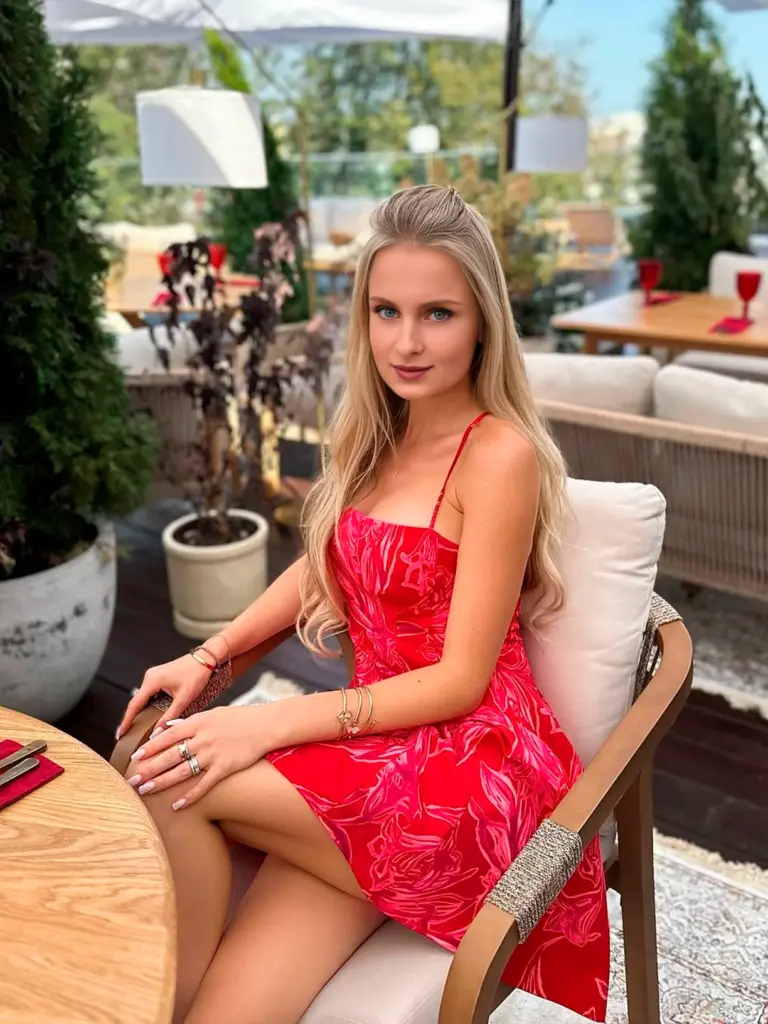 Sasha photo 3