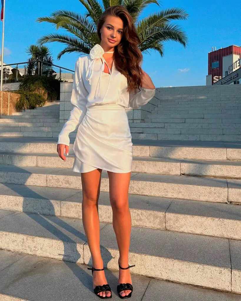 Selena escort in Dubai