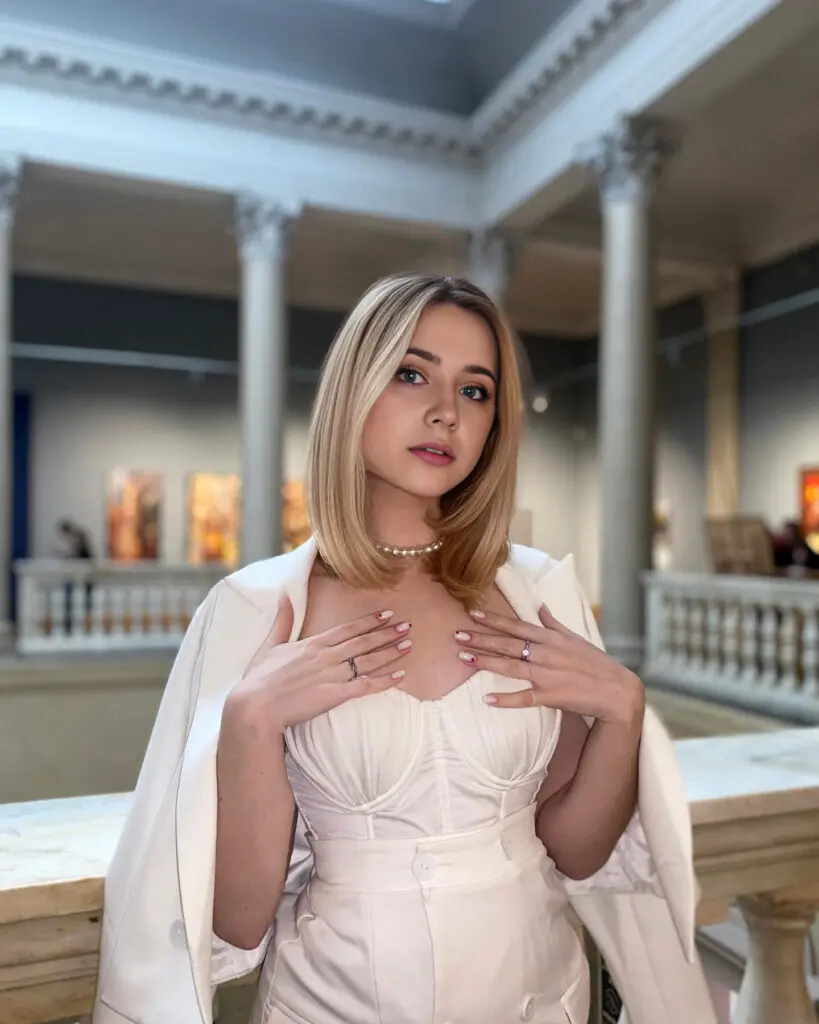 Sophia photo 3
