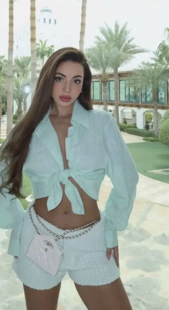 Thalia photo 4