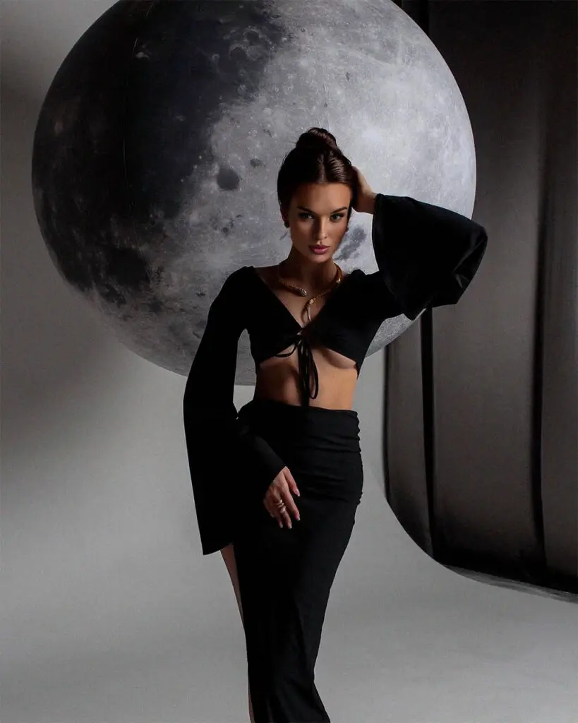 Veronika photo 3