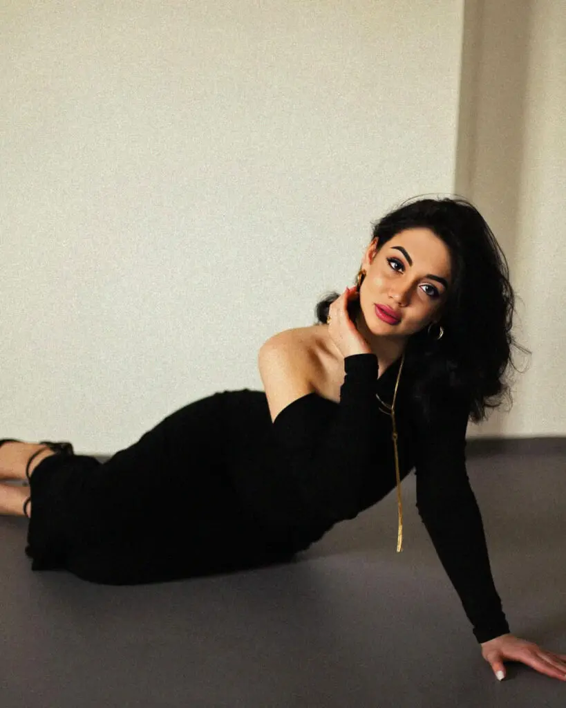 Yasmin photo 2