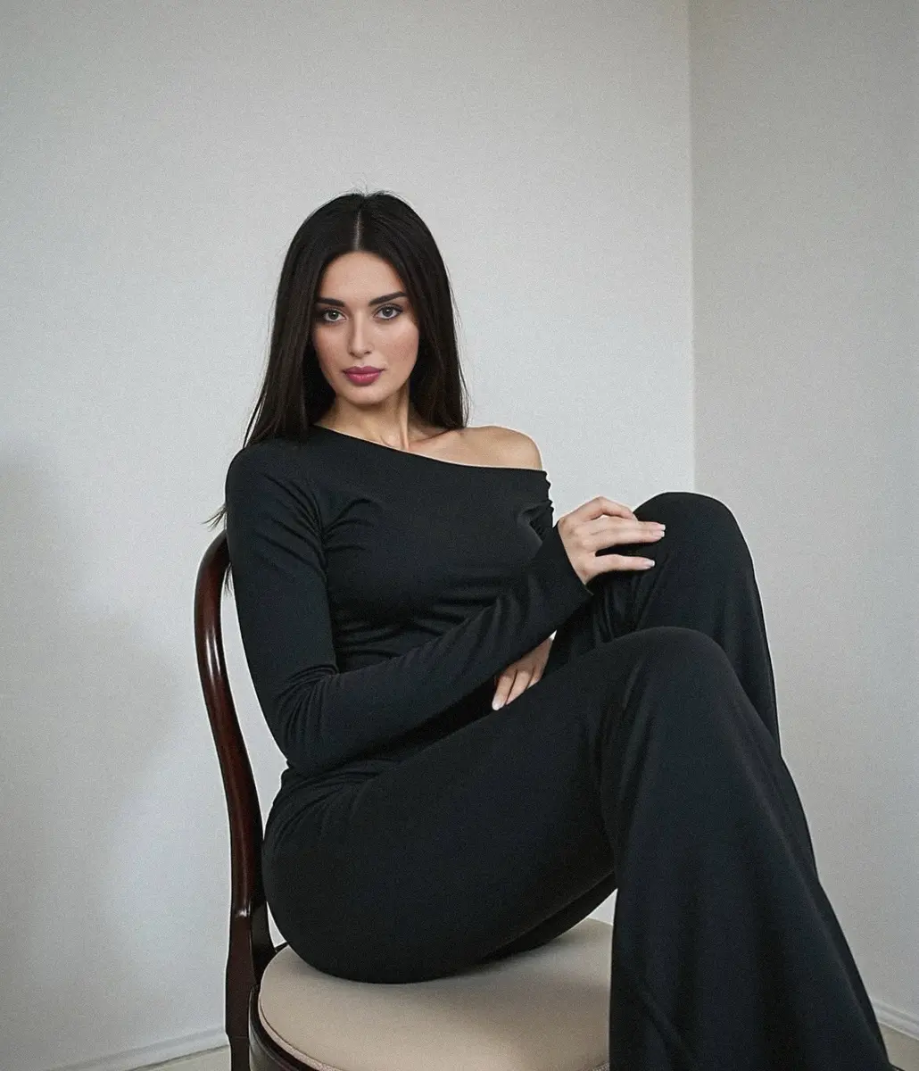 Adeline escort in Dubai