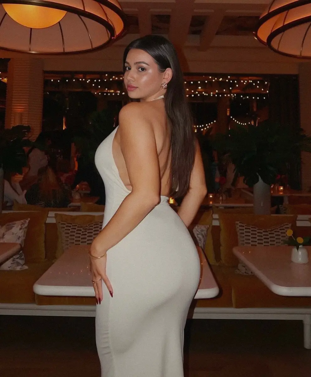 Amanda escort in Dubai photo 1