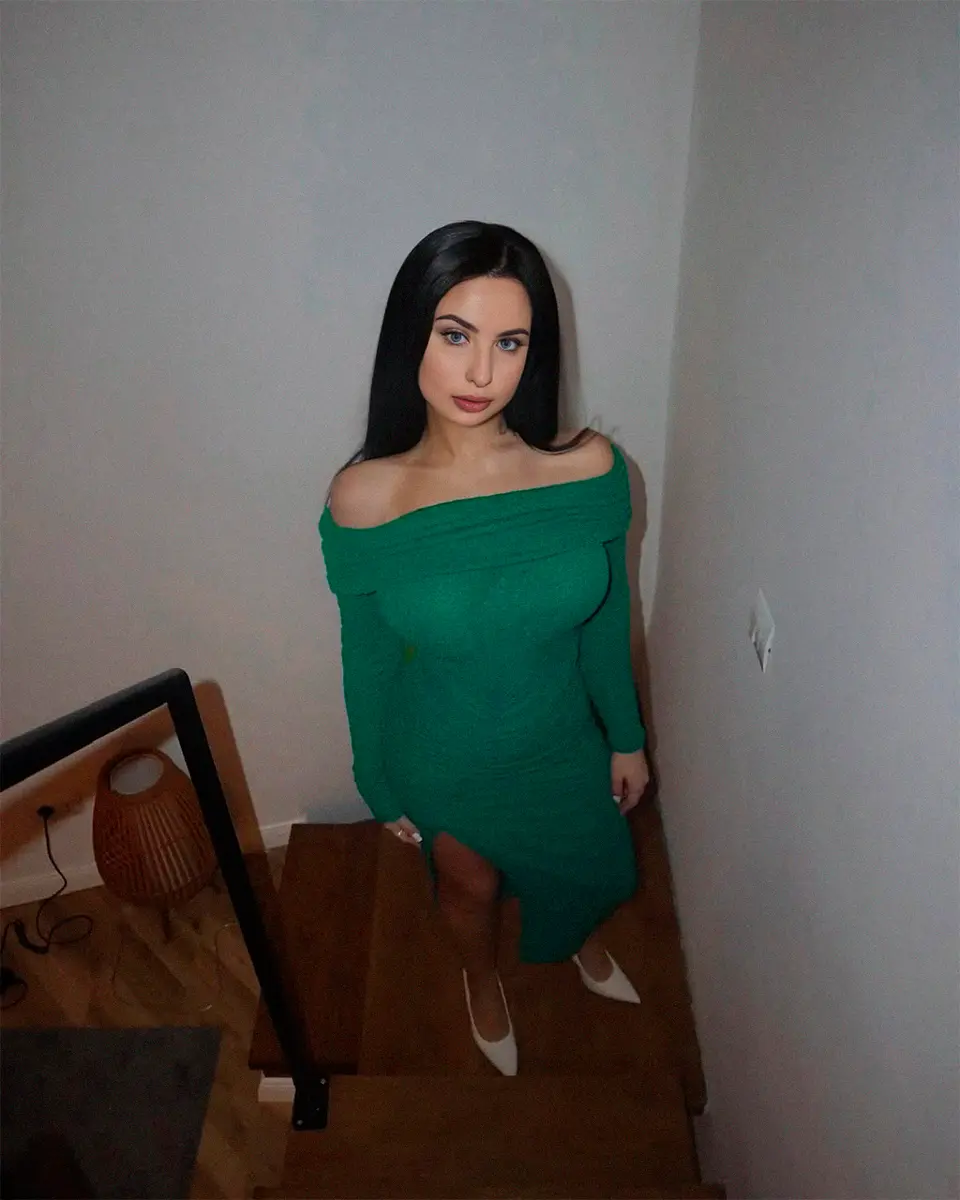 Anastasia photo 5