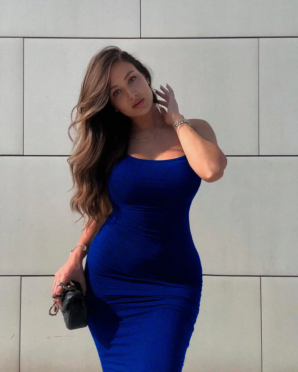 Ava photo 2