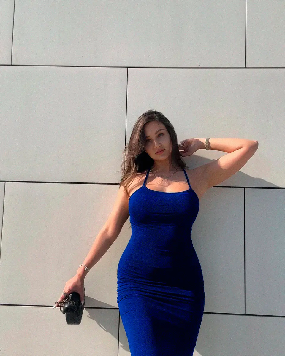 Ava photo 3