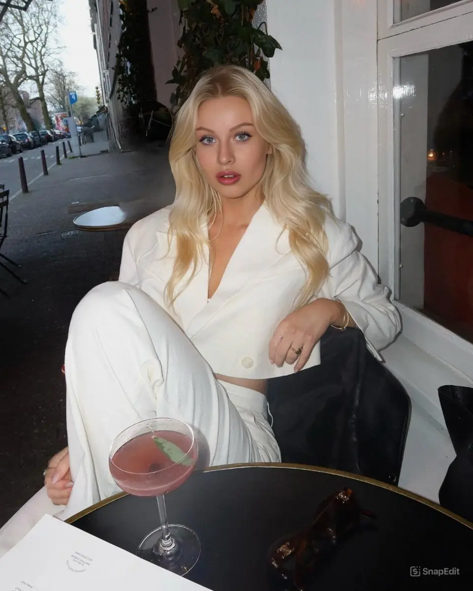 Betty photo 2