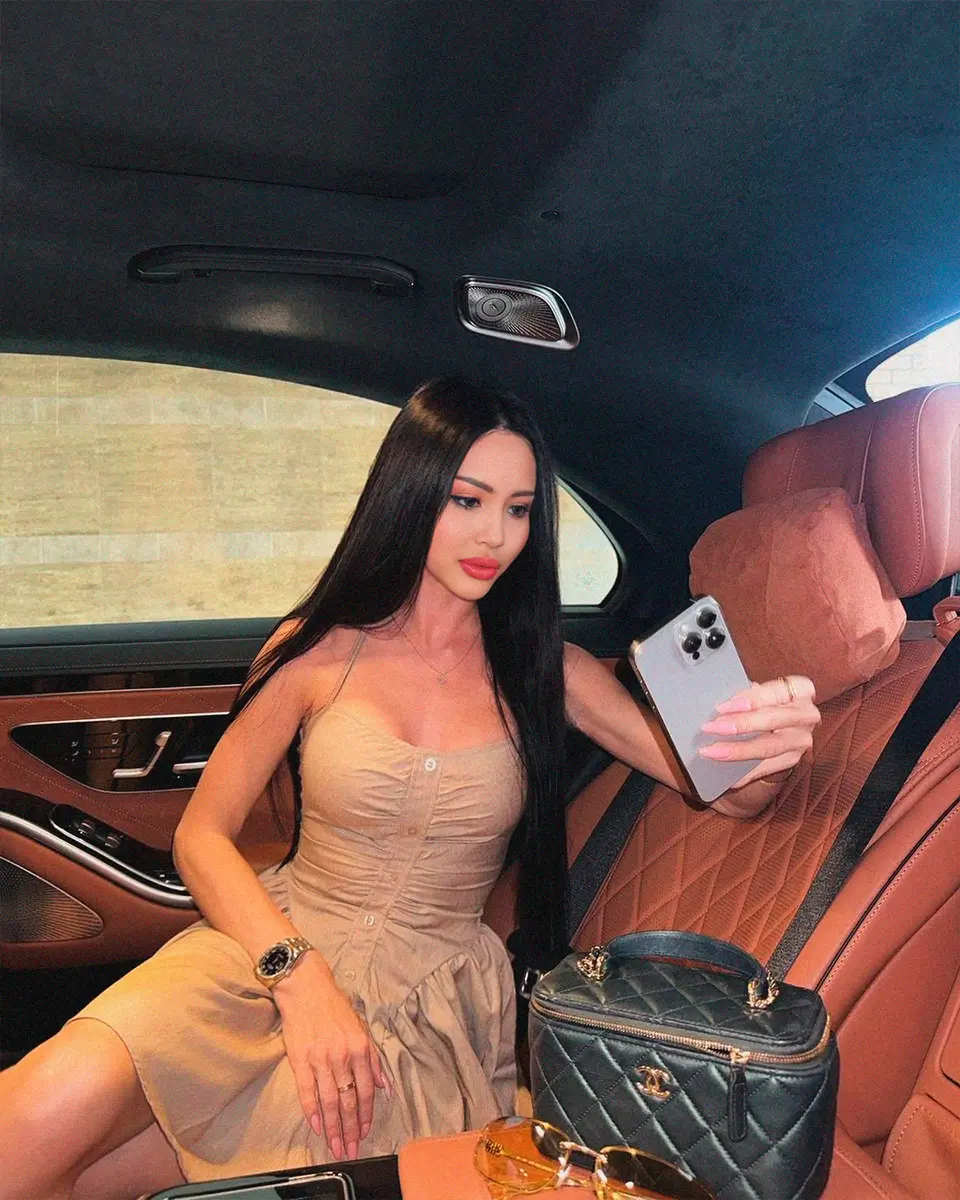 Claire escort in Dubai