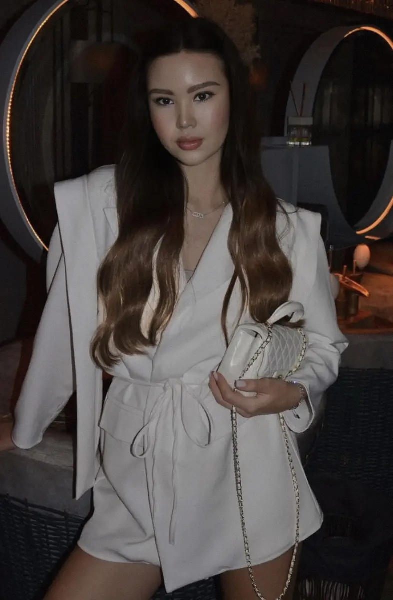Evelyn photo 2