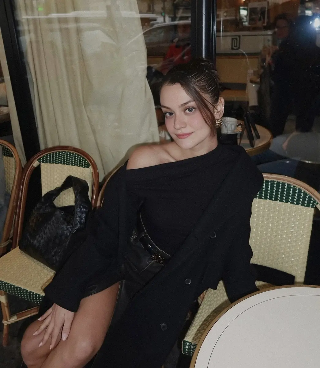 Hilary photo 3