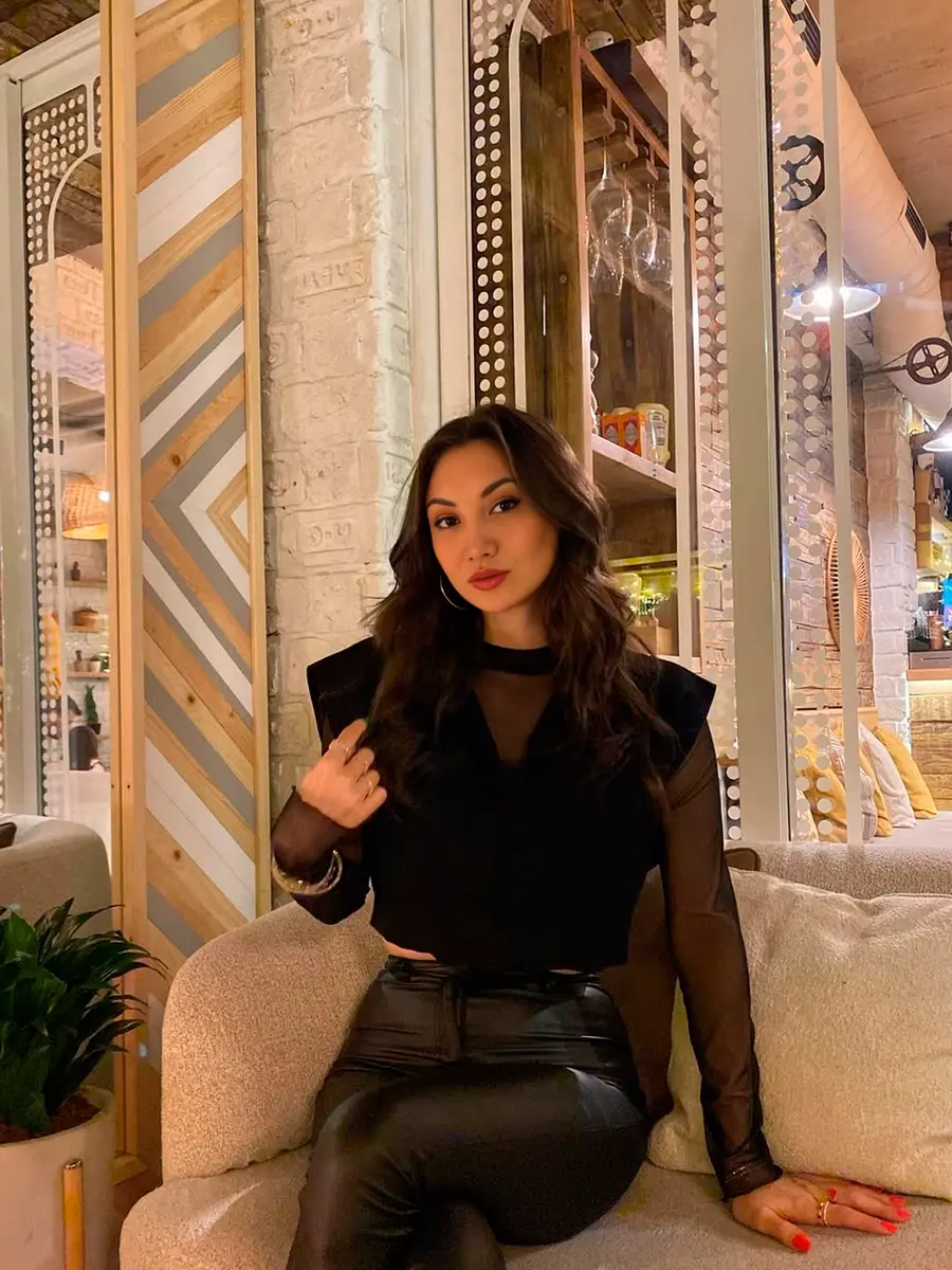 Jennifer escort in Dubai