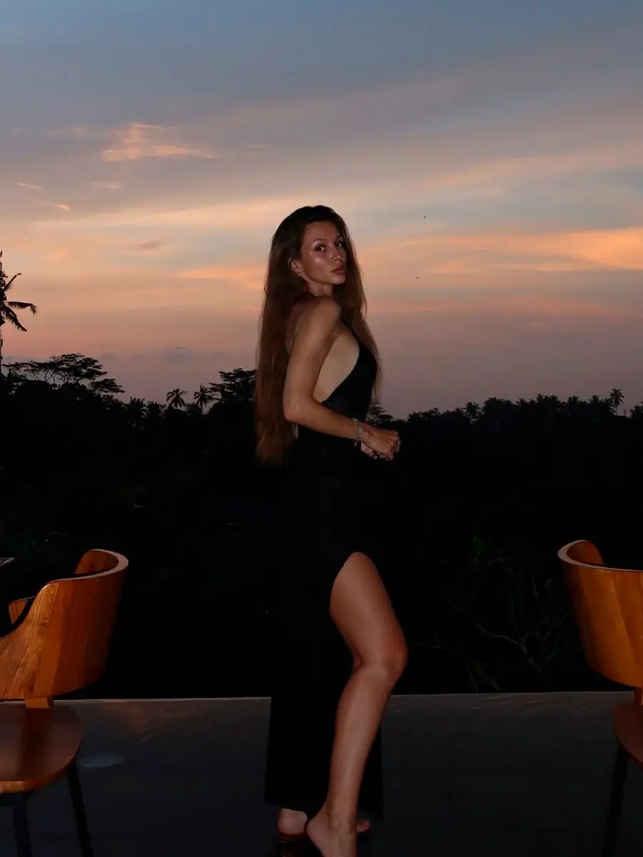 Mila photo 4