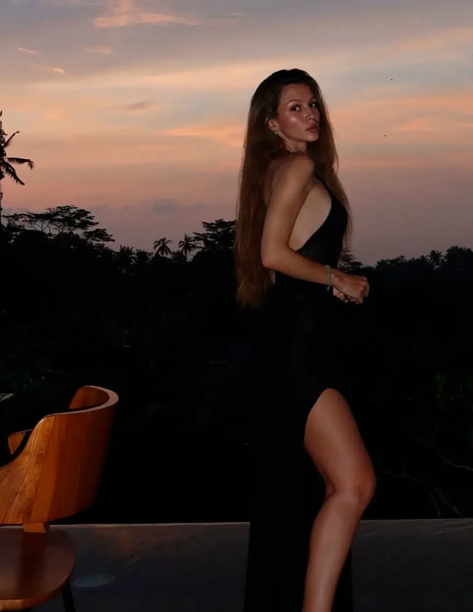 Nadia photo 2