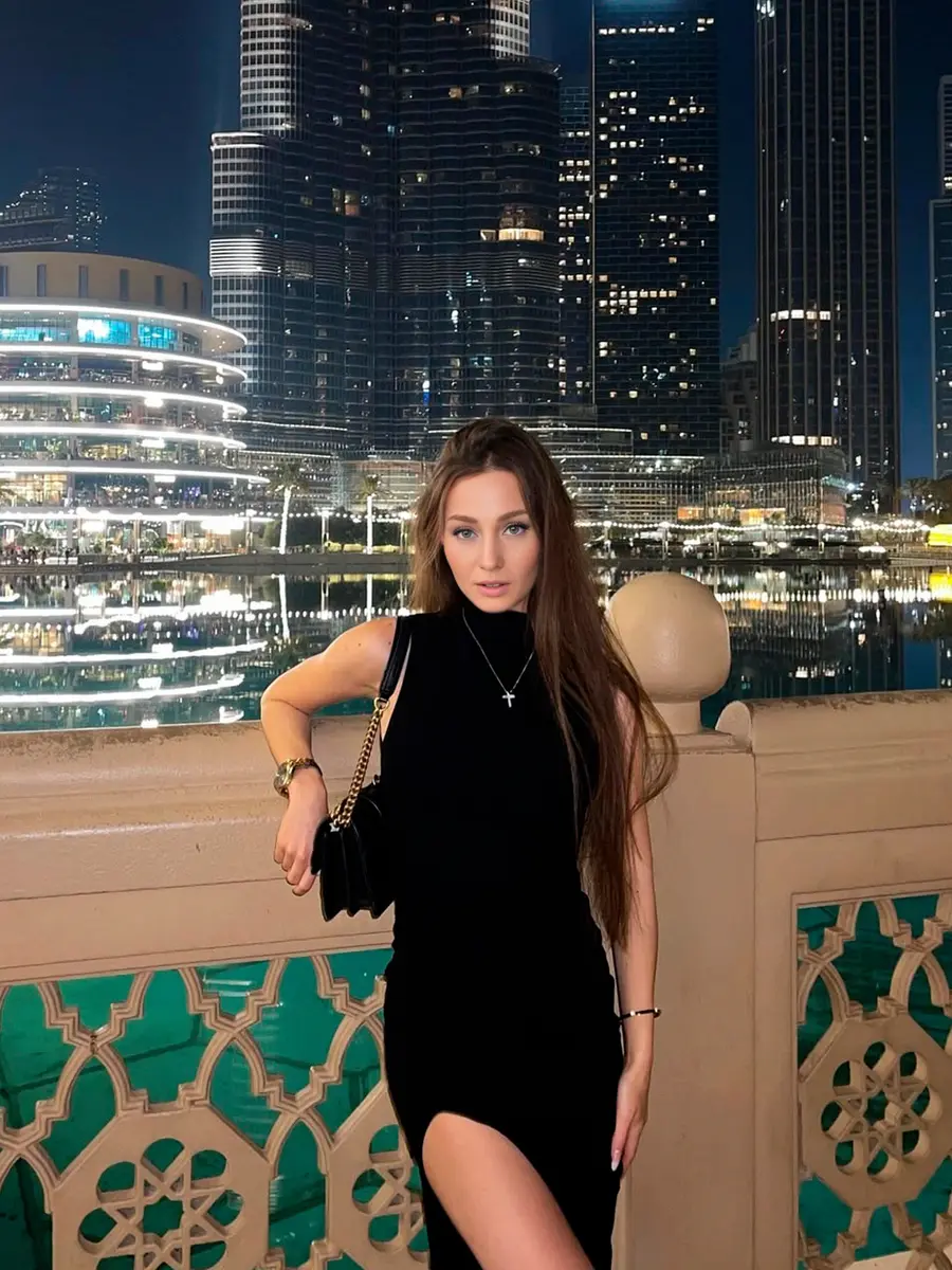 Olivia photo 5