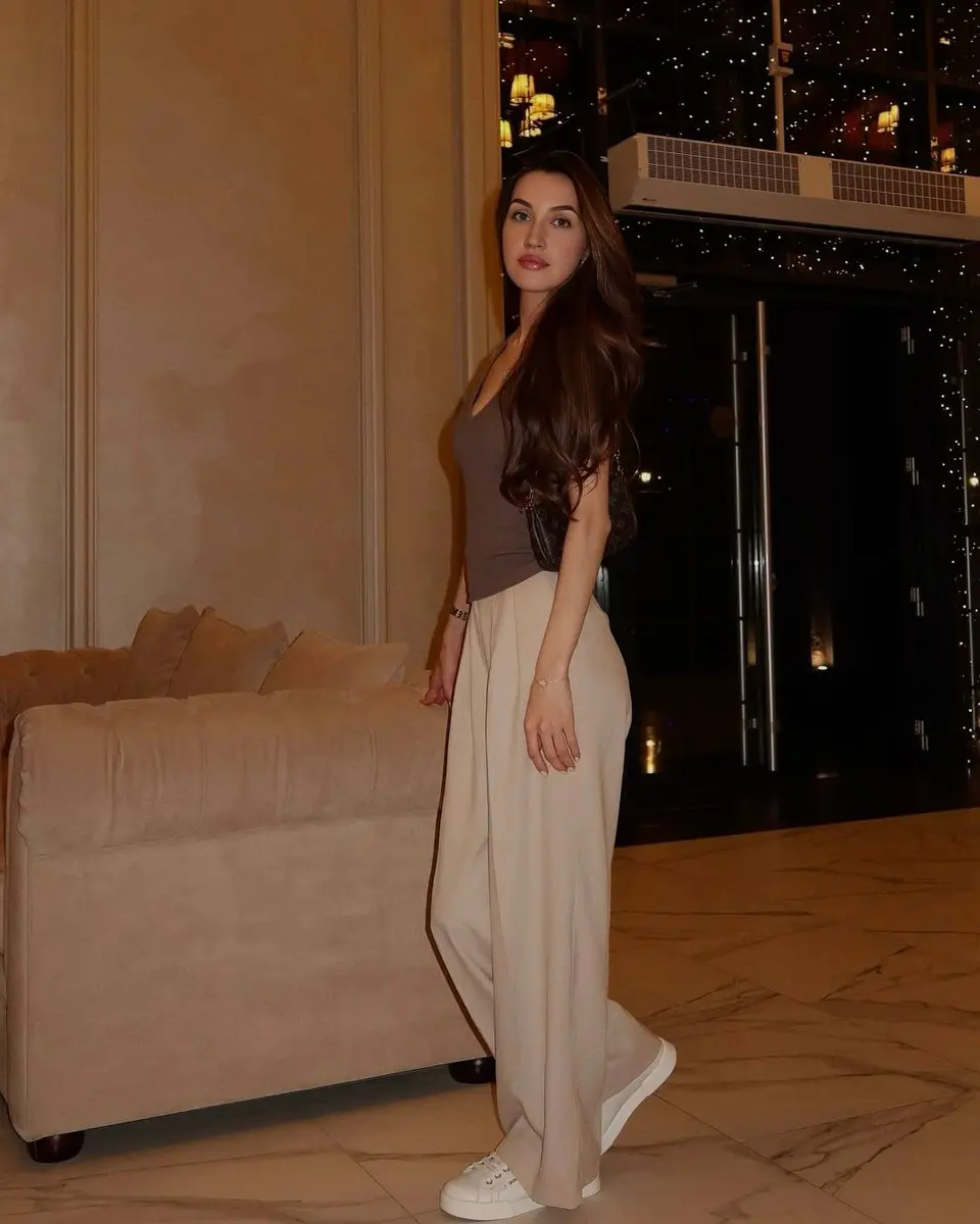 Selena photo 5