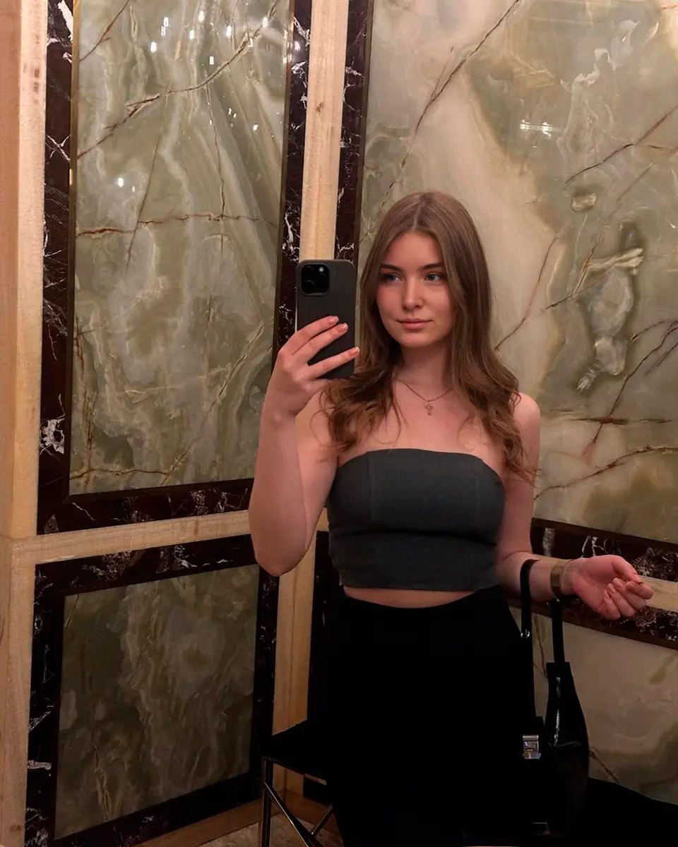 Zara photo 4