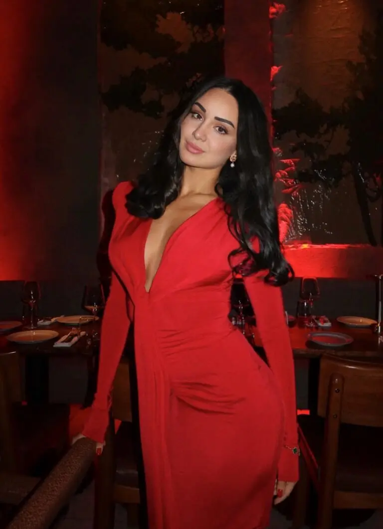 Nurain escort in Dubai